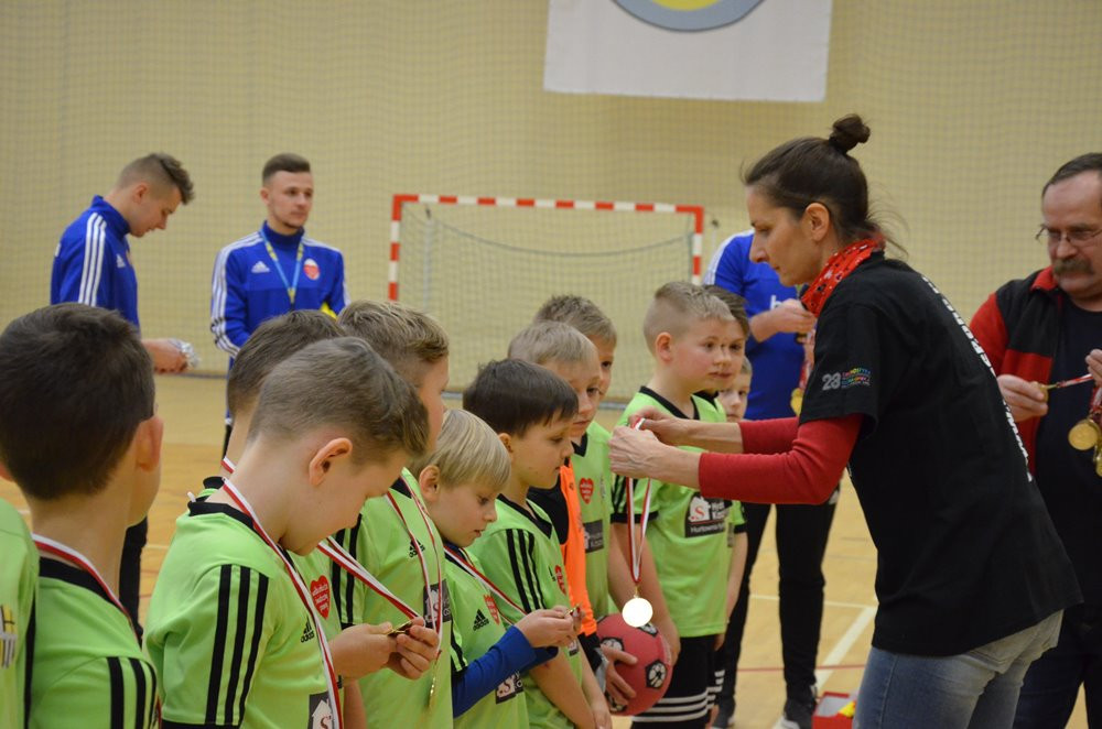 Sierakowice. 26. finał WOŚP na sportowo, tanecznie. Jest kolejny rekord!