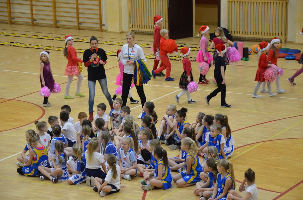 Sierakowice. 26. finał WOŚP na sportowo, tanecznie. Jest kolejny rekord!