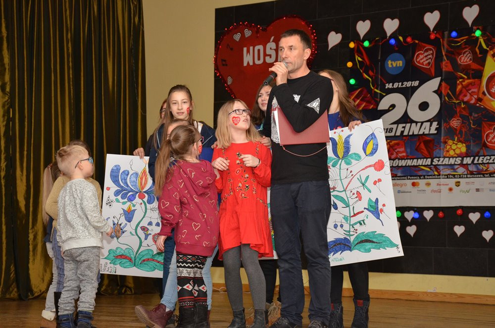 Energetyczny finał WOŚP w Chmielnie. Licytacje, kabaret, no i ta orkiestra...