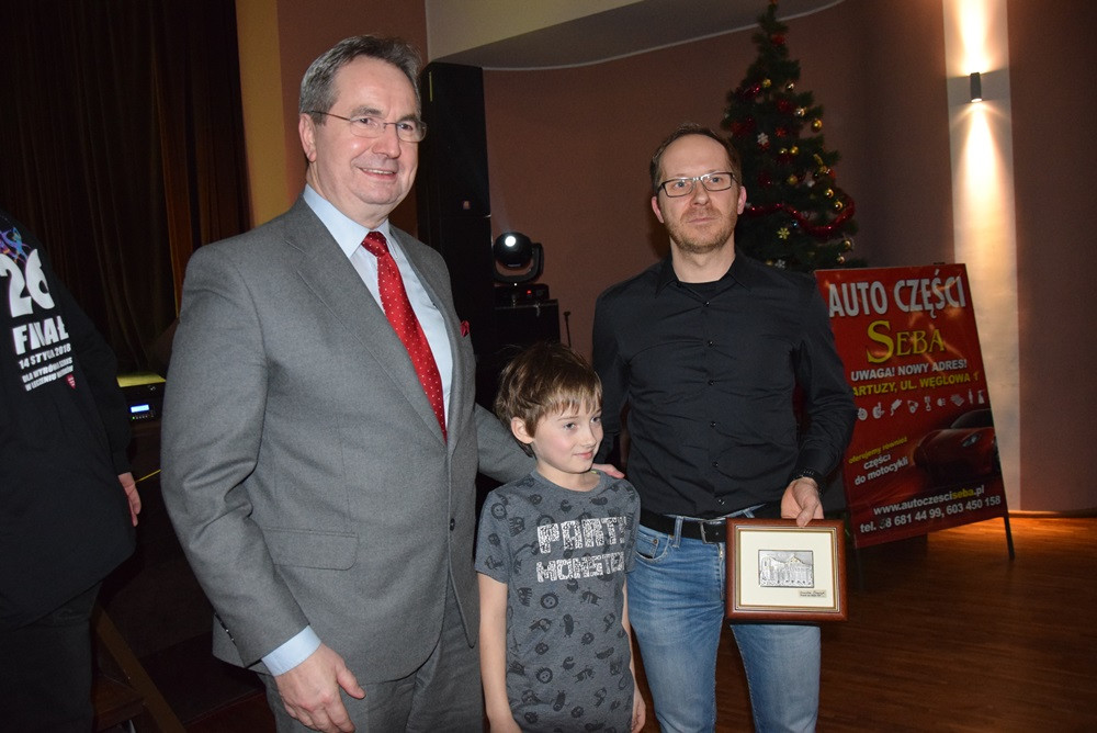 Kartuzy. 26 finał WOŚP. Emocjonujące licytacje, występy najmłodszych i kolejny rekord!