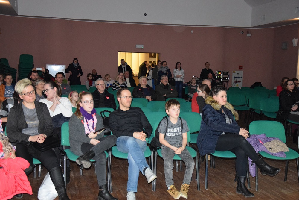 Kartuzy. 26 finał WOŚP. Emocjonujące licytacje, występy najmłodszych i kolejny rekord!