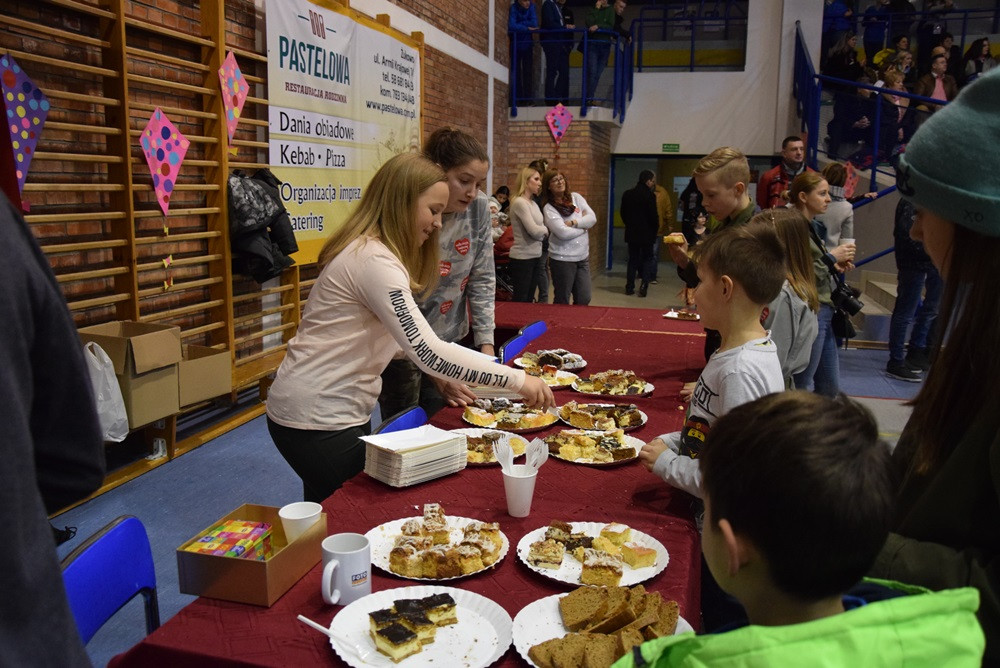 Żukowski finał WOŚP ze sporą frekwencją. Ciekawe aukcje, bieg i dużo atrakcji