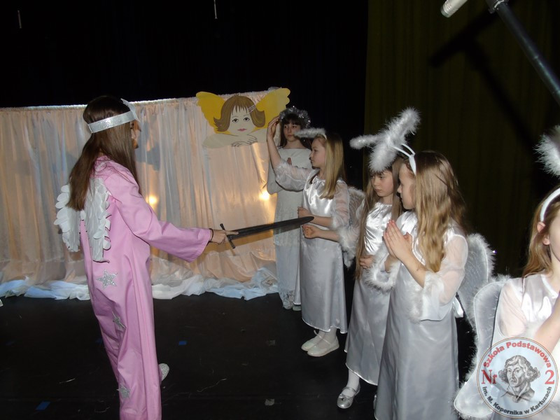 Świetliki z kartuskiej Dwójki zajęły I miejsce na przeglądzie kolędniczym w Elblągu