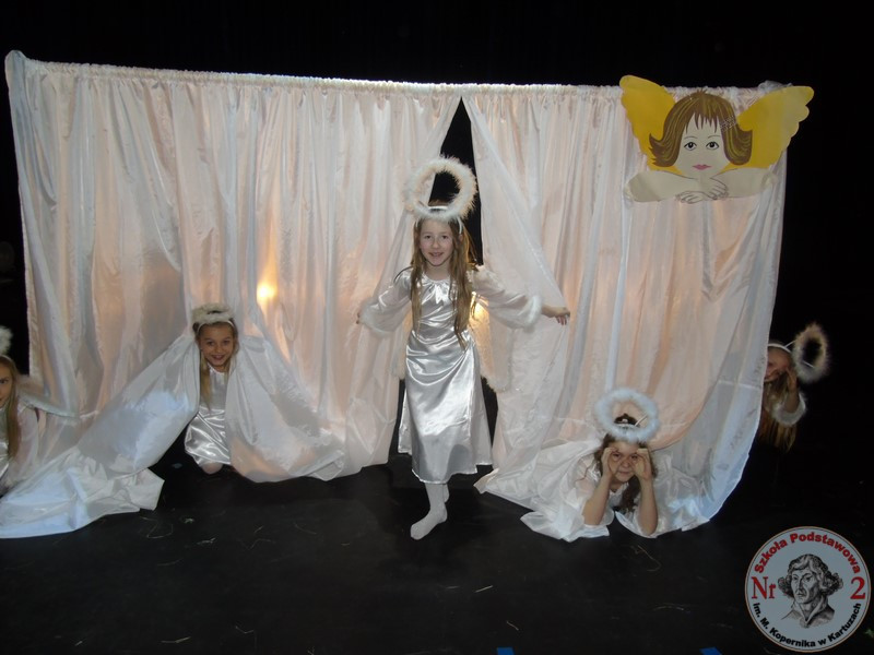 Świetliki z kartuskiej Dwójki zajęły I miejsce na przeglądzie kolędniczym w Elblągu