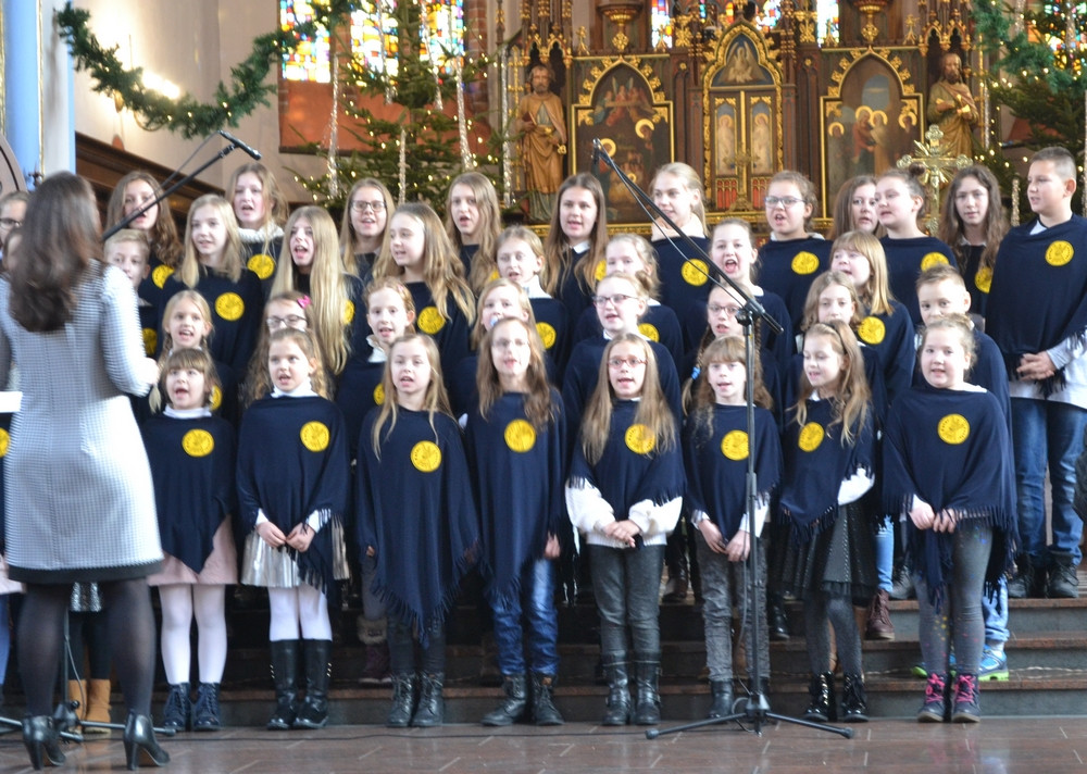 Przodkowo. Radosny koncert kolęd z dedykacją dla babć i dziadków