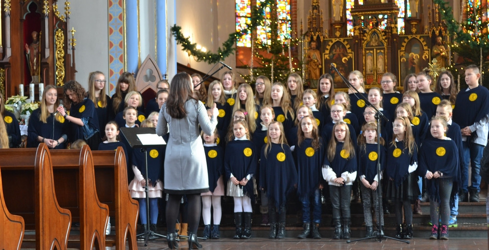 Przodkowo. Radosny koncert kolęd z dedykacją dla babć i dziadków