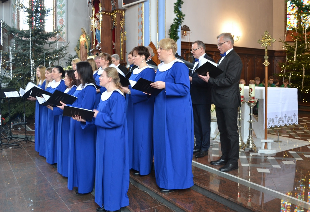 Przodkowo. Radosny koncert kolęd z dedykacją dla babć i dziadków