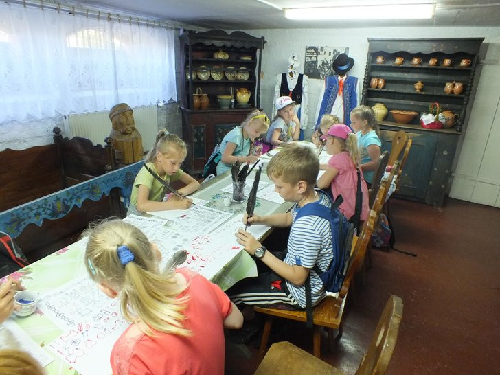 Jak spędzić ferie w powiecie kartuskim? Wycieczki, zajęcia, spektakle, kino...