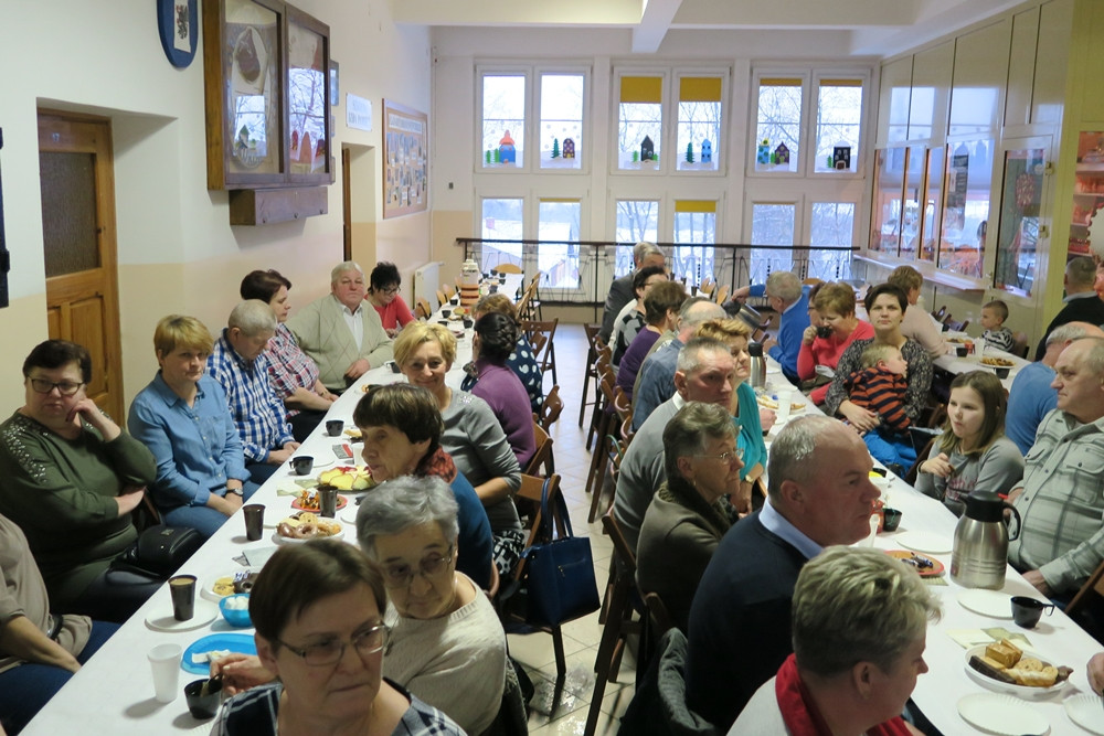 Żukowo. Uczniowie SP nr 1 wystąpili dla kochanych babć i dziadków