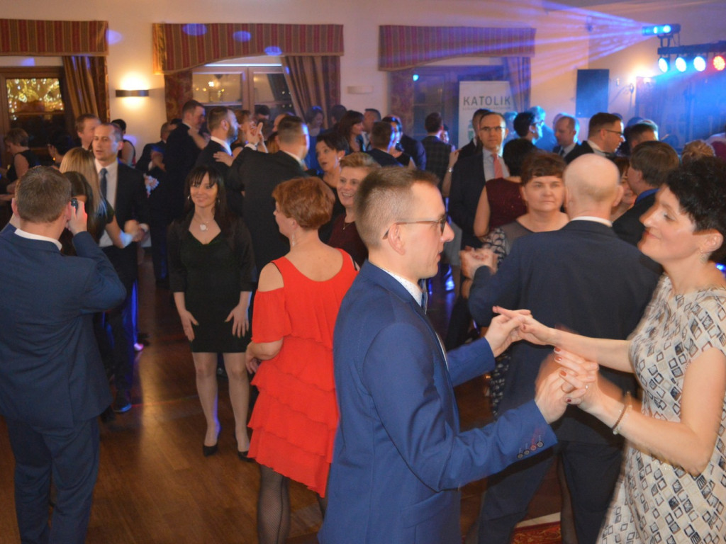 Kartuzy. Bal Katolika na 20-lecie szkoły