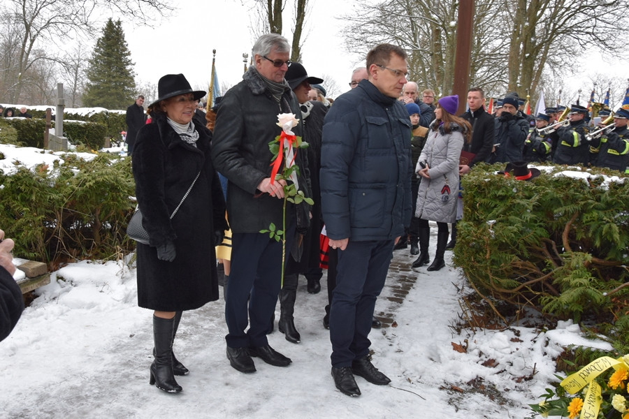 Kartuzy. Upamiętnili 80. rocznicę śmierci Aleksandra Majkowskiego