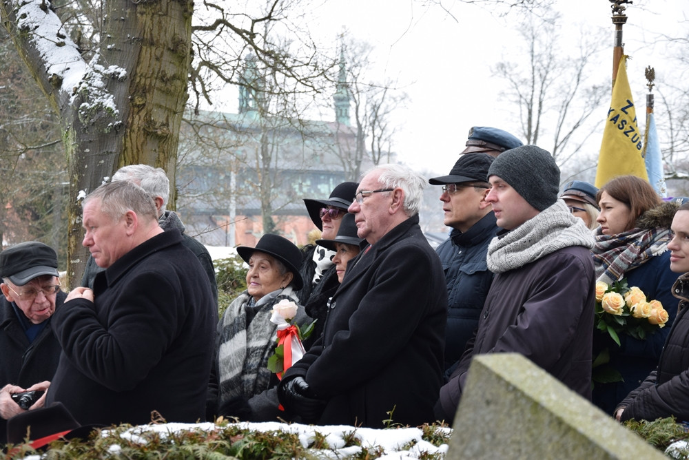 Kartuzy. Upamiętnili 80. rocznicę śmierci Aleksandra Majkowskiego