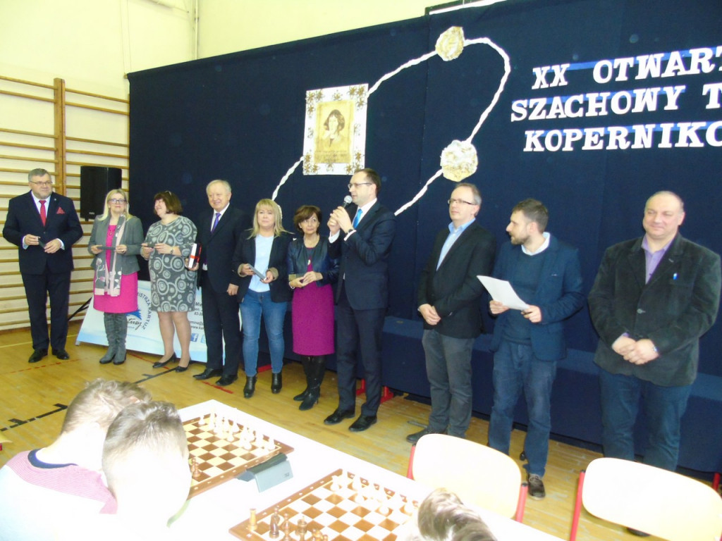 Szachy. Jubileuszowy Turniej Kopernikowski w SP nr 2 w Kartuzach
