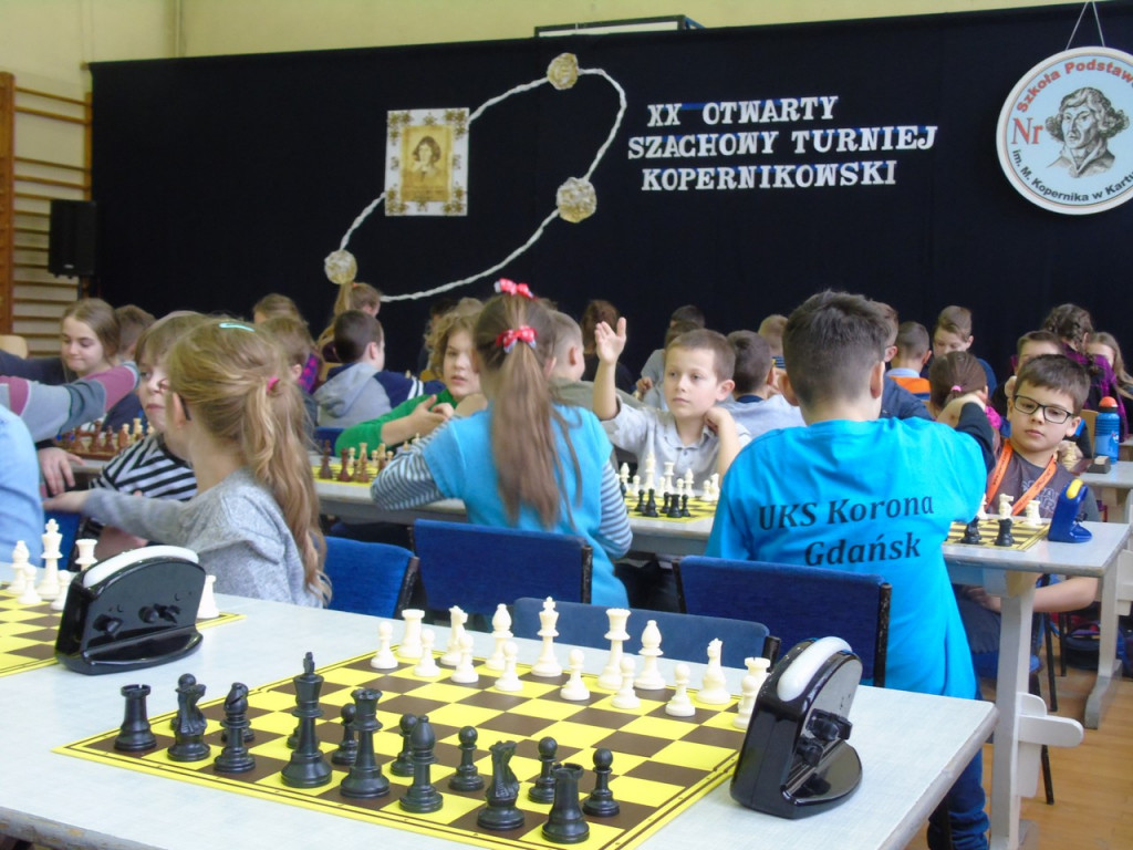 Szachy. Jubileuszowy Turniej Kopernikowski w SP nr 2 w Kartuzach