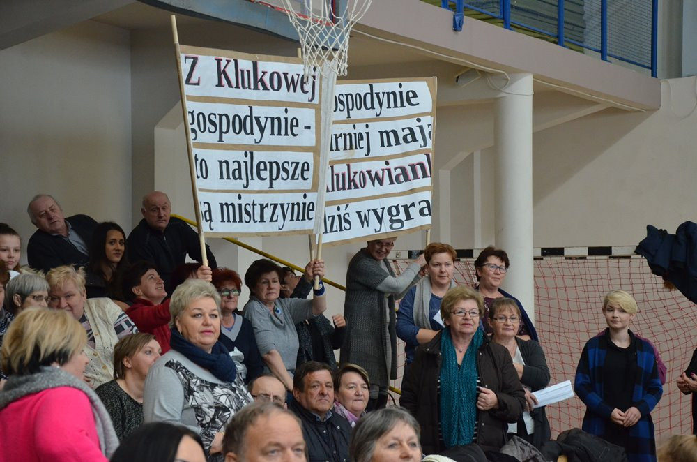 Taniec, śpiew, zabawa i mnóstwo smakowitości. Powiatowy Turniej KGW w Chmielnie