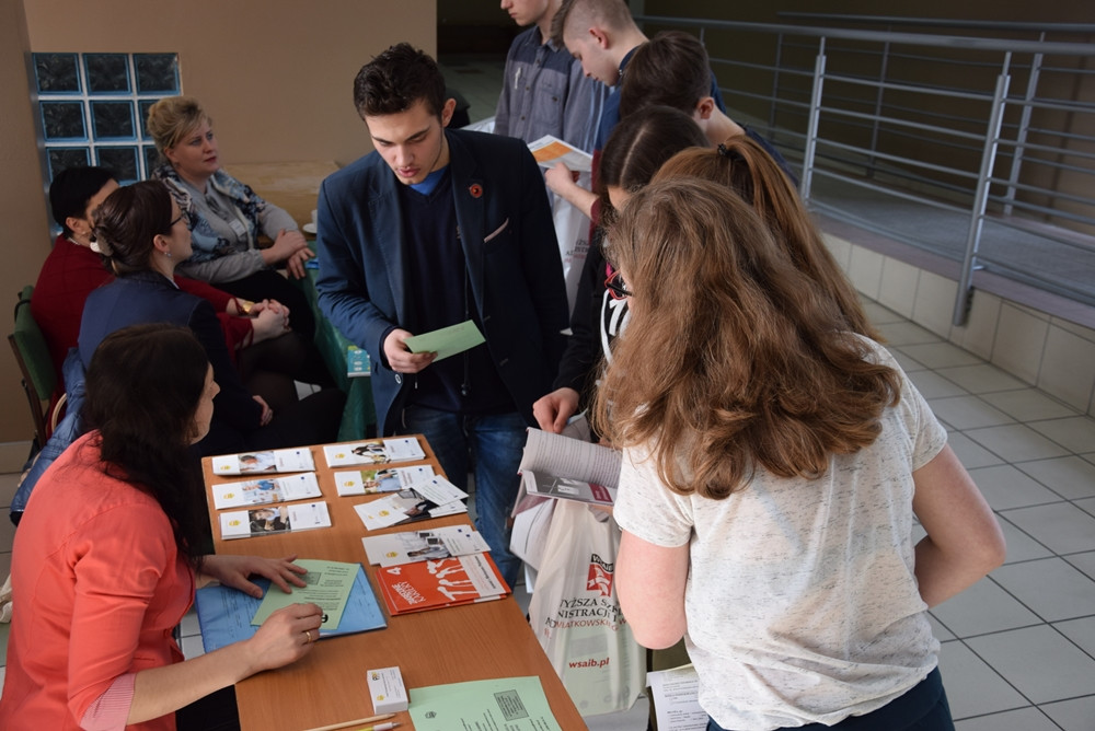 Kartuzy. Uczelnie z Trójmiasta, Poznania, Koszalina, Olsztyna zachęcały maturzystów
