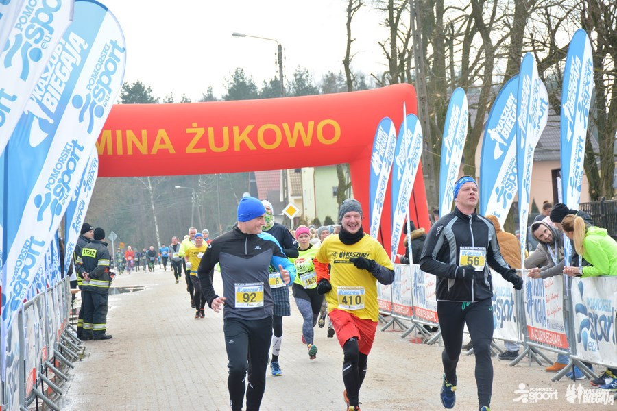 Chwaszczyno. Biegacze z całej Polski przywitali wiosnę