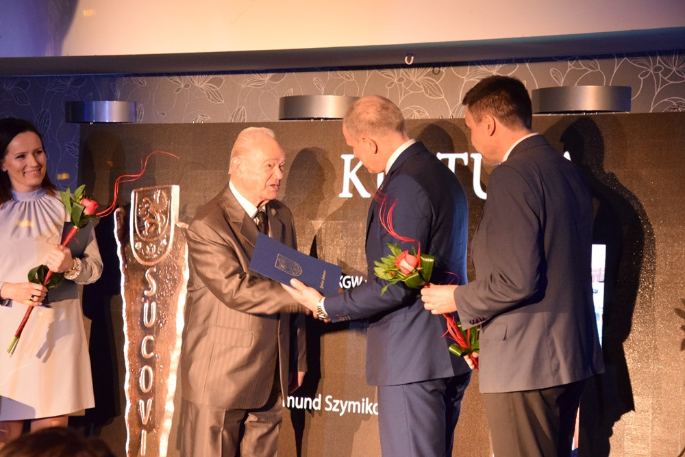 Żukowo. Gminna Nagroda trafiła w ręce laureatów. Kto otrzymał Sucovię?