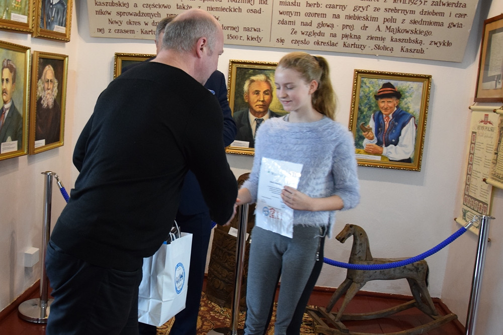 Z drewna, gipsu, słomy, malowane ręcznie... znamy zwycięzców konkursu na najładniejszą pisankę