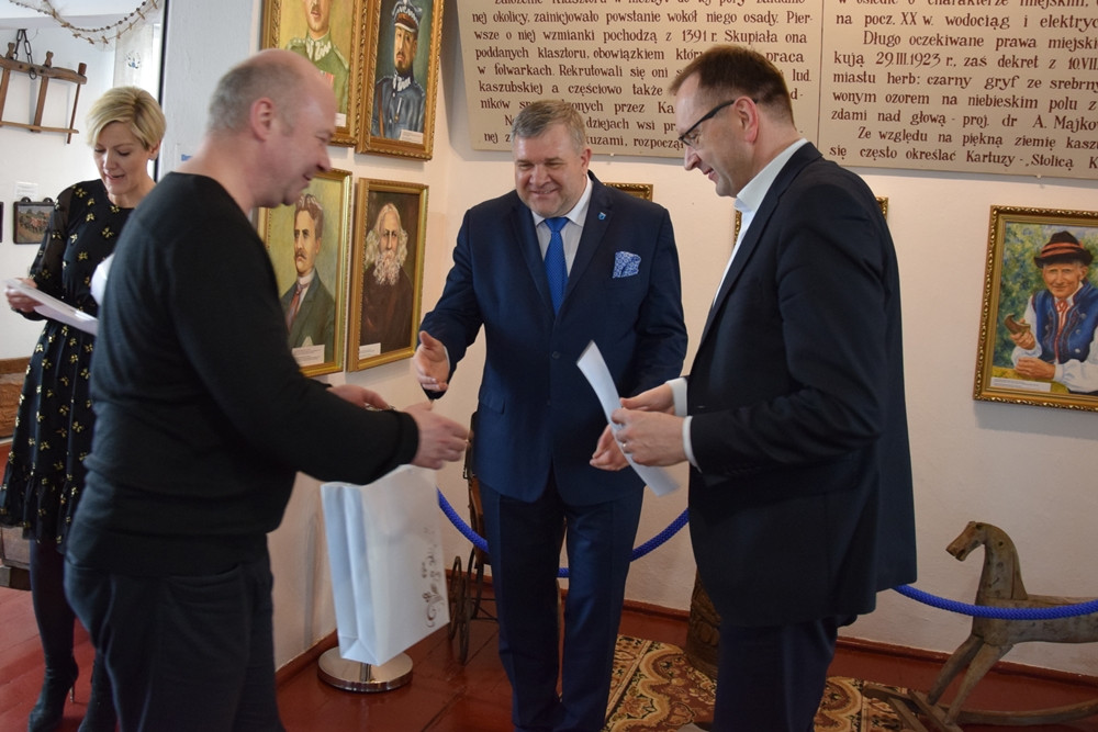 Z drewna, gipsu, słomy, malowane ręcznie... znamy zwycięzców konkursu na najładniejszą pisankę