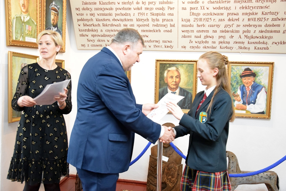 Z drewna, gipsu, słomy, malowane ręcznie... znamy zwycięzców konkursu na najładniejszą pisankę