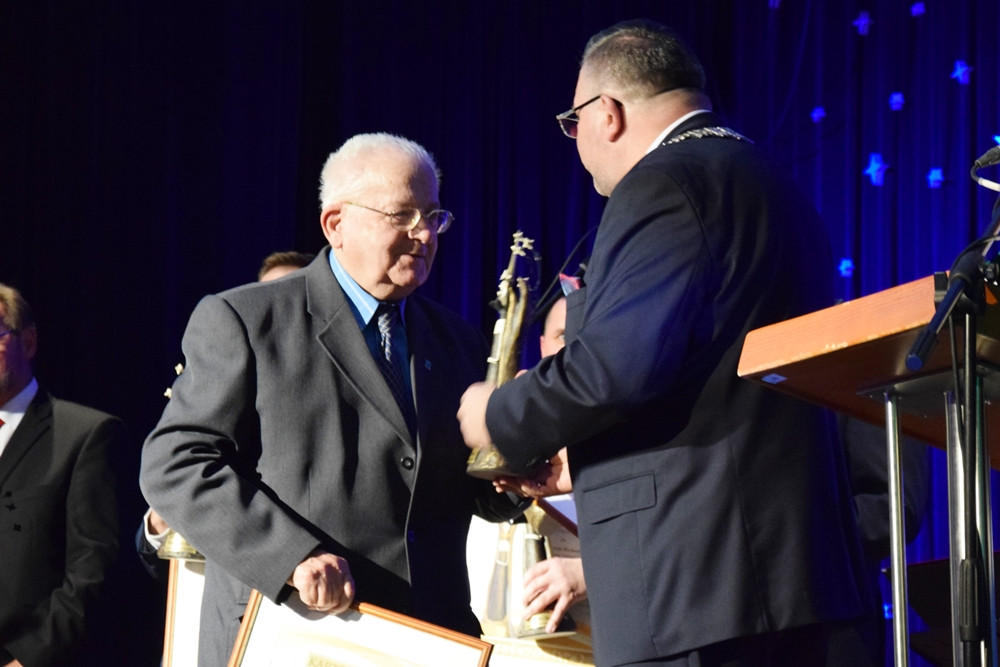 Kartuzy. Ich praca i zaangażowanie zostały docenione. Laureaci nagród Kartëskô Skra