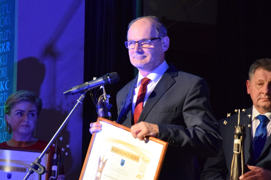 Kartuzy. Ich praca i zaangażowanie zostały docenione. Laureaci nagród Kartëskô Skra