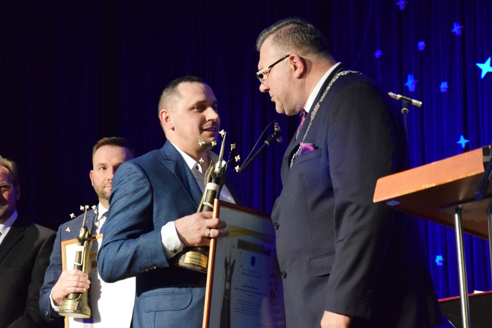 Kartuzy. Ich praca i zaangażowanie zostały docenione. Laureaci nagród Kartëskô Skra