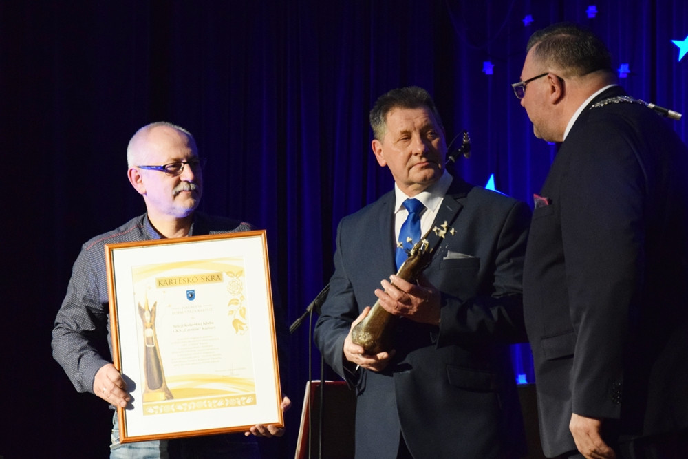 Kartuzy. Ich praca i zaangażowanie zostały docenione. Laureaci nagród Kartëskô Skra