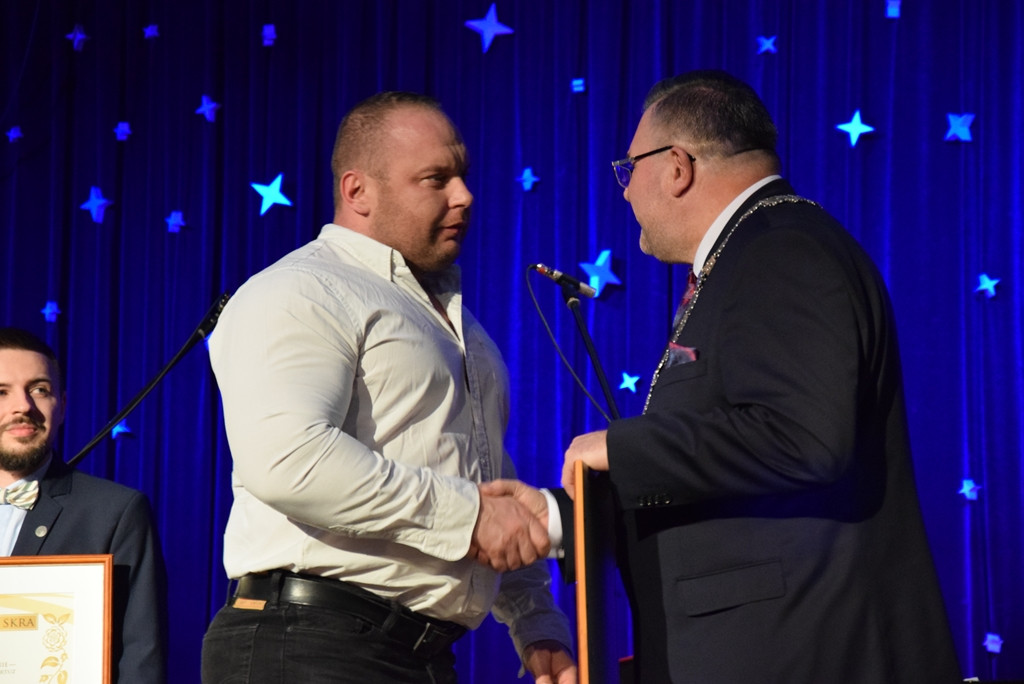 Kartuzy. Ich praca i zaangażowanie zostały docenione. Laureaci nagród Kartëskô Skra