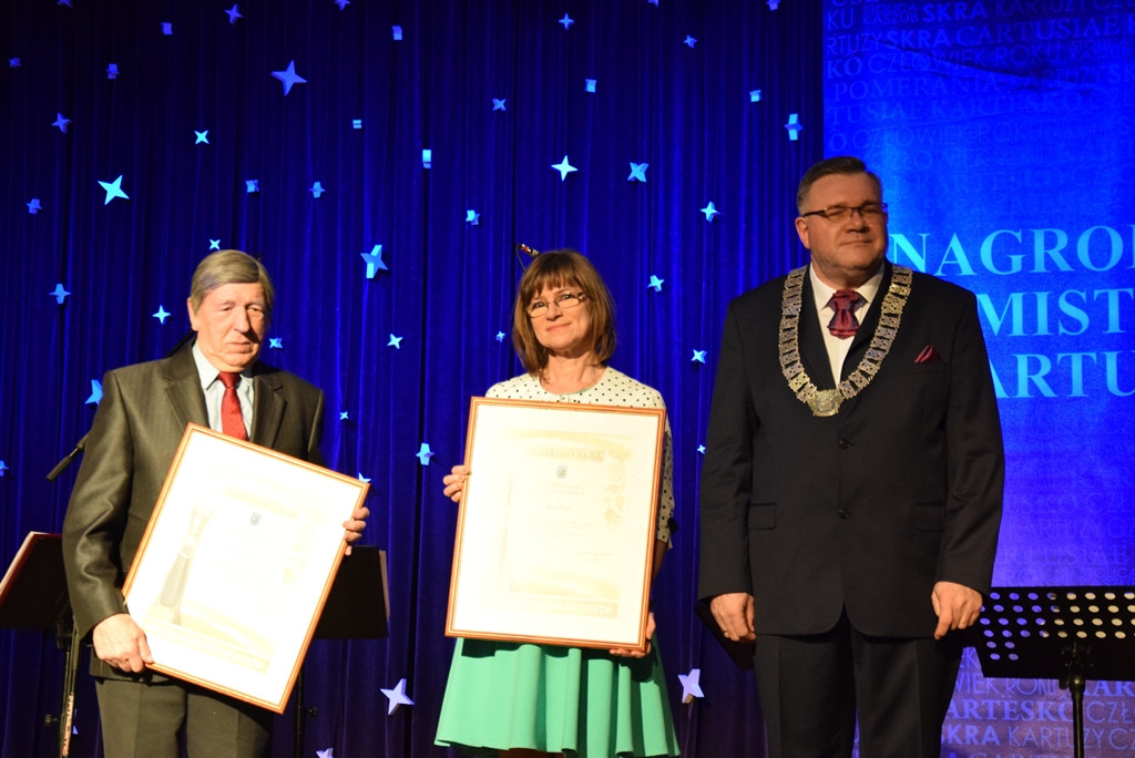 Kartuzy. Ich praca i zaangażowanie zostały docenione. Laureaci nagród Kartëskô Skra