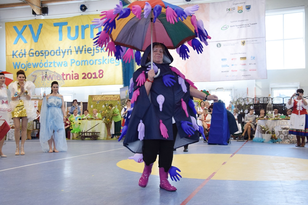 Wojewódzki Turniej KGW w Żukowie. Gospodynie z Pomorza prezentowały swoje talenty