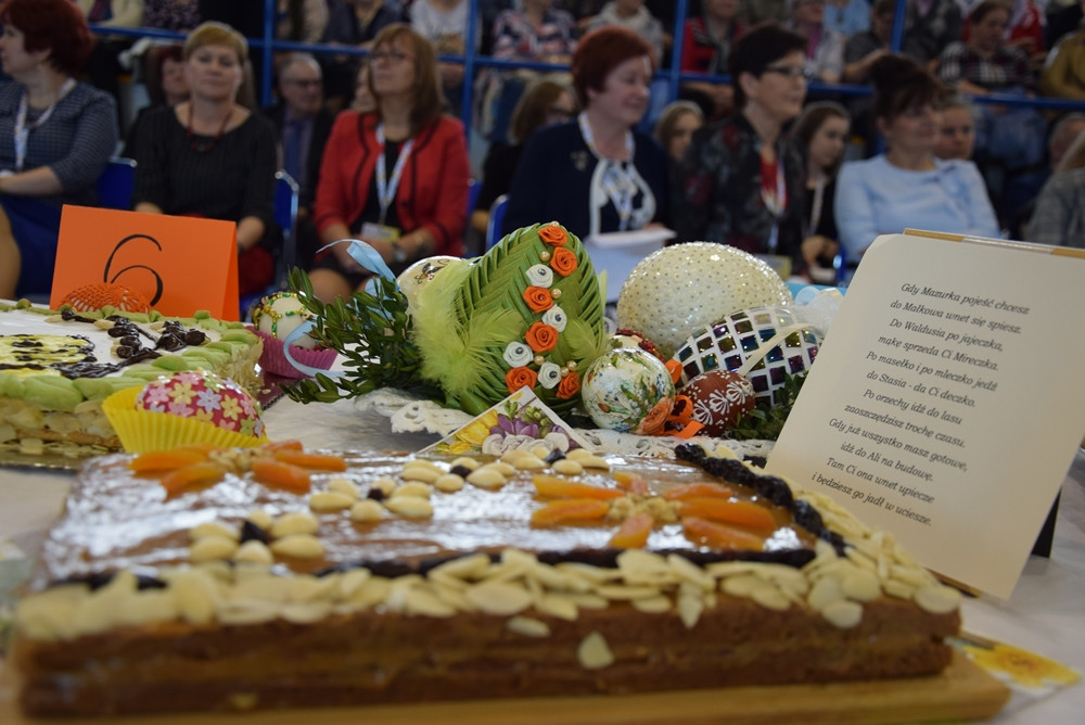 Wojewódzki Turniej KGW w Żukowie. Gospodynie z Pomorza prezentowały swoje talenty