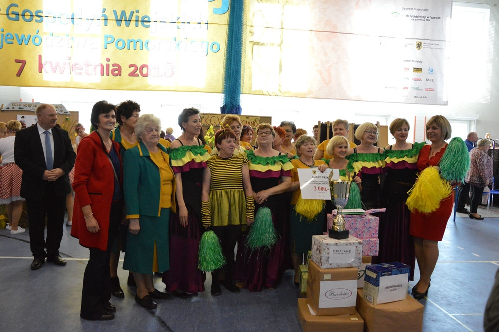 Wojewódzki Turniej KGW w Żukowie. Gospodynie z Pomorza prezentowały swoje talenty