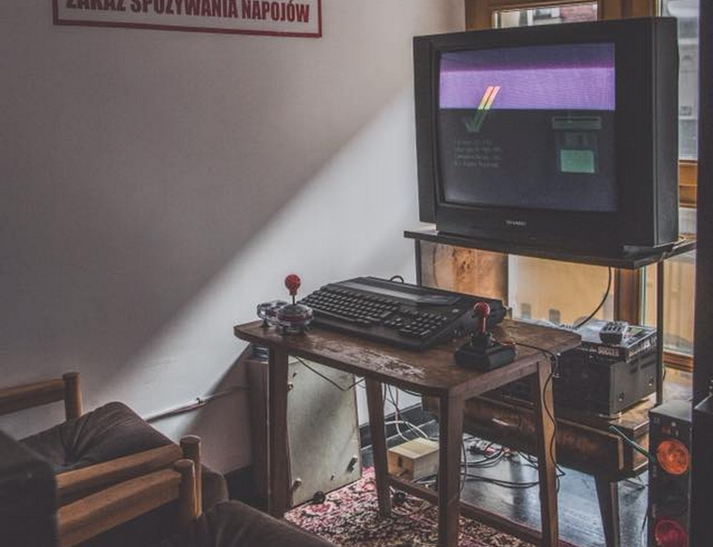 Deptak PRL - nowy bar w Kartuzach już otwarty