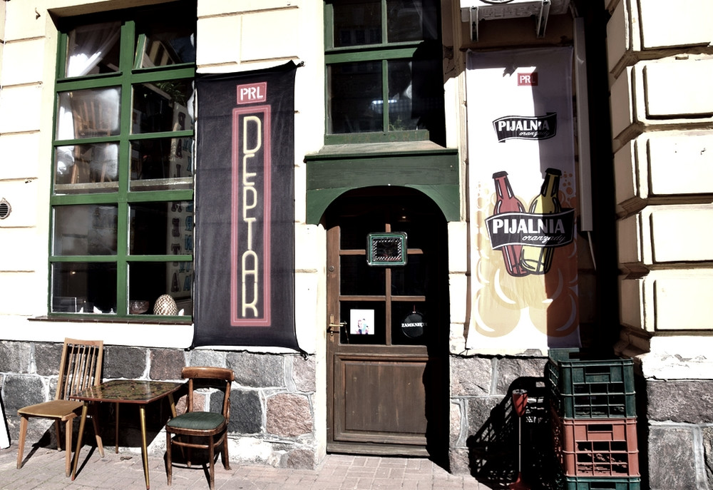 Deptak PRL - nowy bar w Kartuzach już otwarty