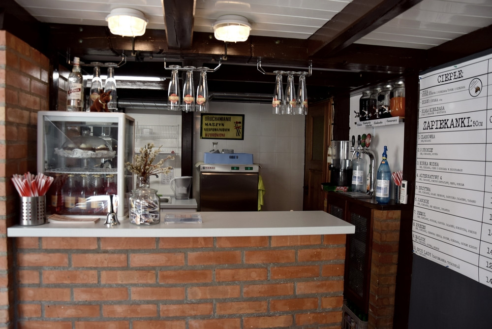 Deptak PRL - nowy bar w Kartuzach już otwarty