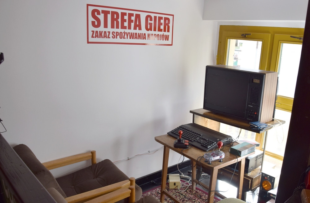 Deptak PRL - nowy bar w Kartuzach już otwarty