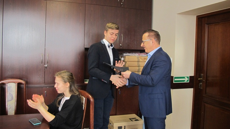 Przodkowo. Uczniowie i studenci otrzymali stypendia motywacyjne