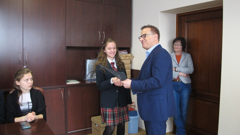 Przodkowo. Uczniowie i studenci otrzymali stypendia motywacyjne