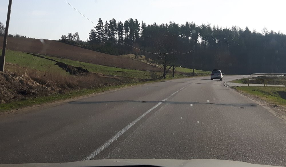 Kartuzy. To źle, że wyremontują 211-tkę? Przewodniczący RM ma poważne zastrzeżenia