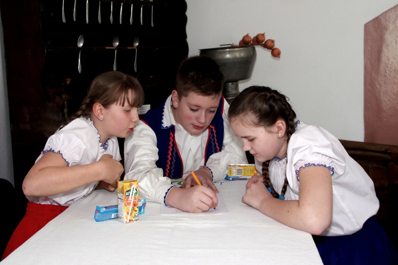 Uczniowie z Brodnicy Górnej wykazali się wiedzą o patronie Muzeum Kaszubskiego