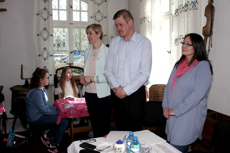 Uczniowie z Brodnicy Górnej wykazali się wiedzą o patronie Muzeum Kaszubskiego