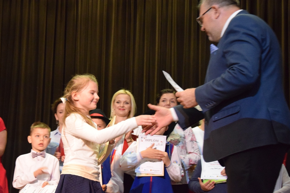 Powiatowy etap konkursu Rodnô M?wa. Dzieci, młodzież i dorośli recytowali po kaszubsku (wyniki)