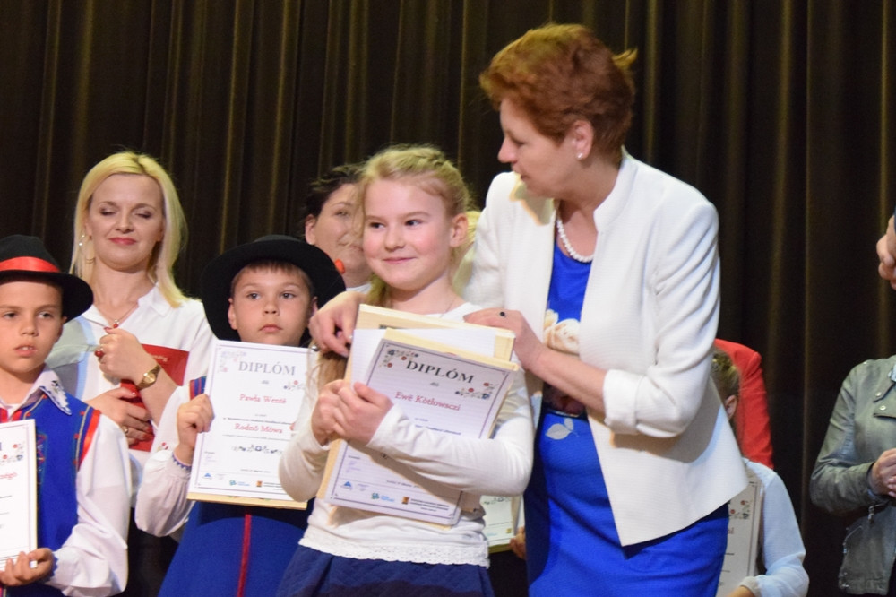 Powiatowy etap konkursu Rodnô M?wa. Dzieci, młodzież i dorośli recytowali po kaszubsku (wyniki)