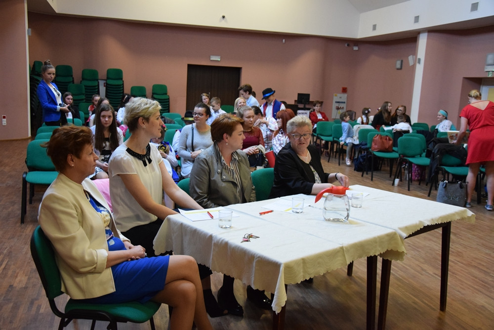 Powiatowy etap konkursu Rodnô M?wa. Dzieci, młodzież i dorośli recytowali po kaszubsku (wyniki)