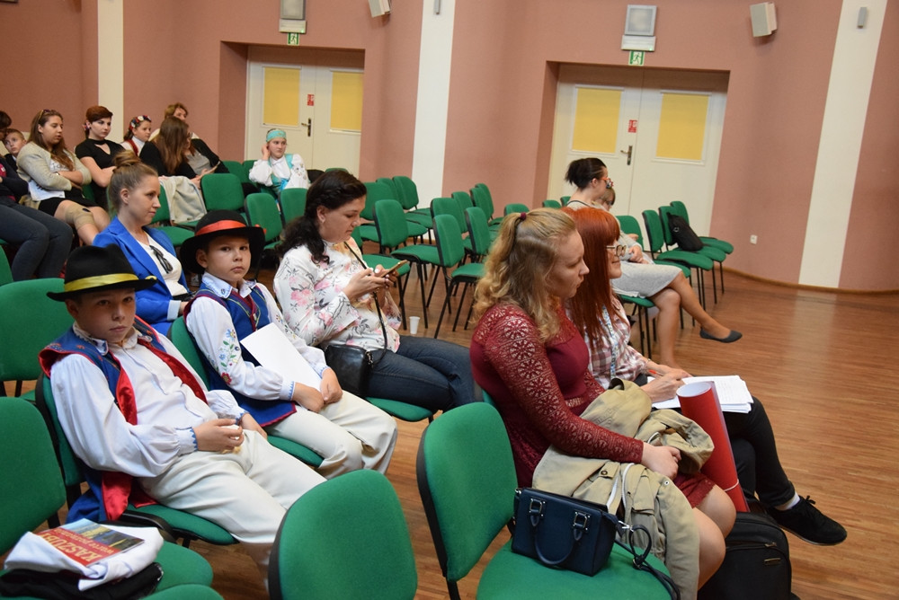 Powiatowy etap konkursu Rodnô M?wa. Dzieci, młodzież i dorośli recytowali po kaszubsku (wyniki)