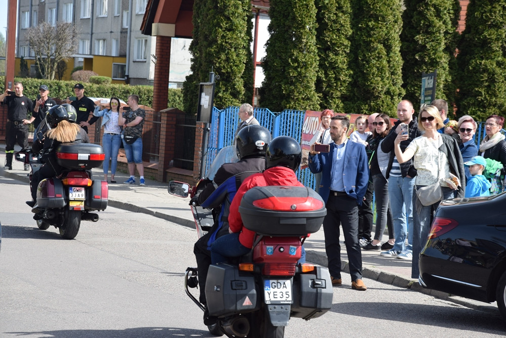 Kartuzy. Pola Nadziei. Zbierano datki dla hospicjum, a motocykliści zainaugurowali sezon