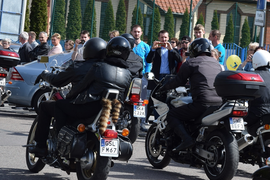 Kartuzy. Pola Nadziei. Zbierano datki dla hospicjum, a motocykliści zainaugurowali sezon