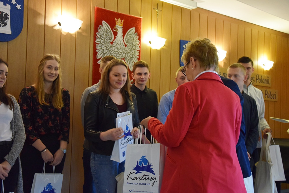Razem oddali ponad 200 litrów krwi. Najwięcej - uczniowie technikum przy ul. Mściwoja